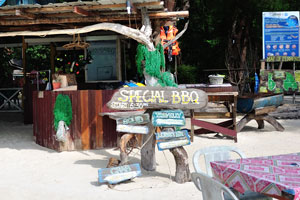Special BBQ starts at 6:30pm in Taxi Point-N-Cafe on the Teluk Dalam beach