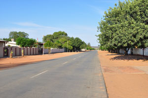 Rugby street as seen from the entrance gates of the Onze Rust Guest House