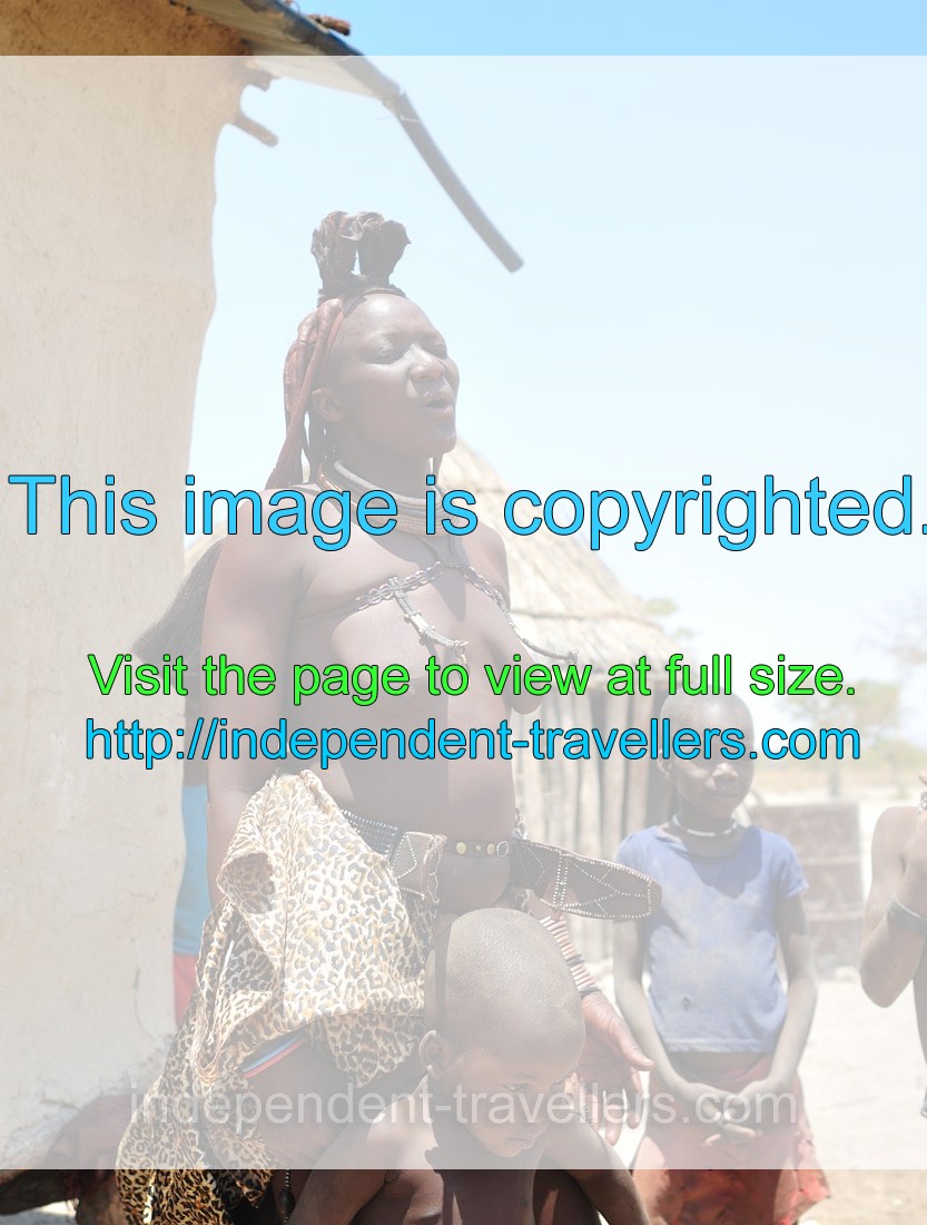 An appealing Himba woman