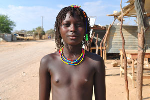 A Zemba teenage girl