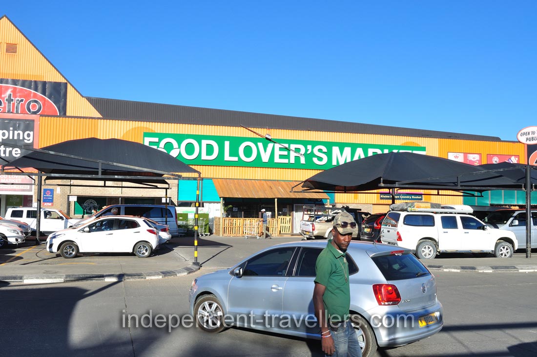 Food Lover's Market is situated in Metro Hyper shopping mall