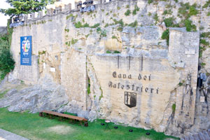 Cava dei Balestrieri is the site of the medieval festival of archers taking place every July