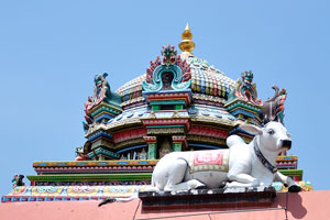 Cow statue of the Sri Mariamman Temple