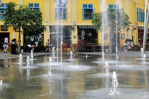 Fountain of the Clarke Quay shopping mall
