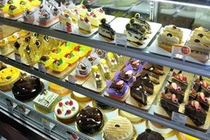 Cakes and pastries in Ang Mo Kio Hub