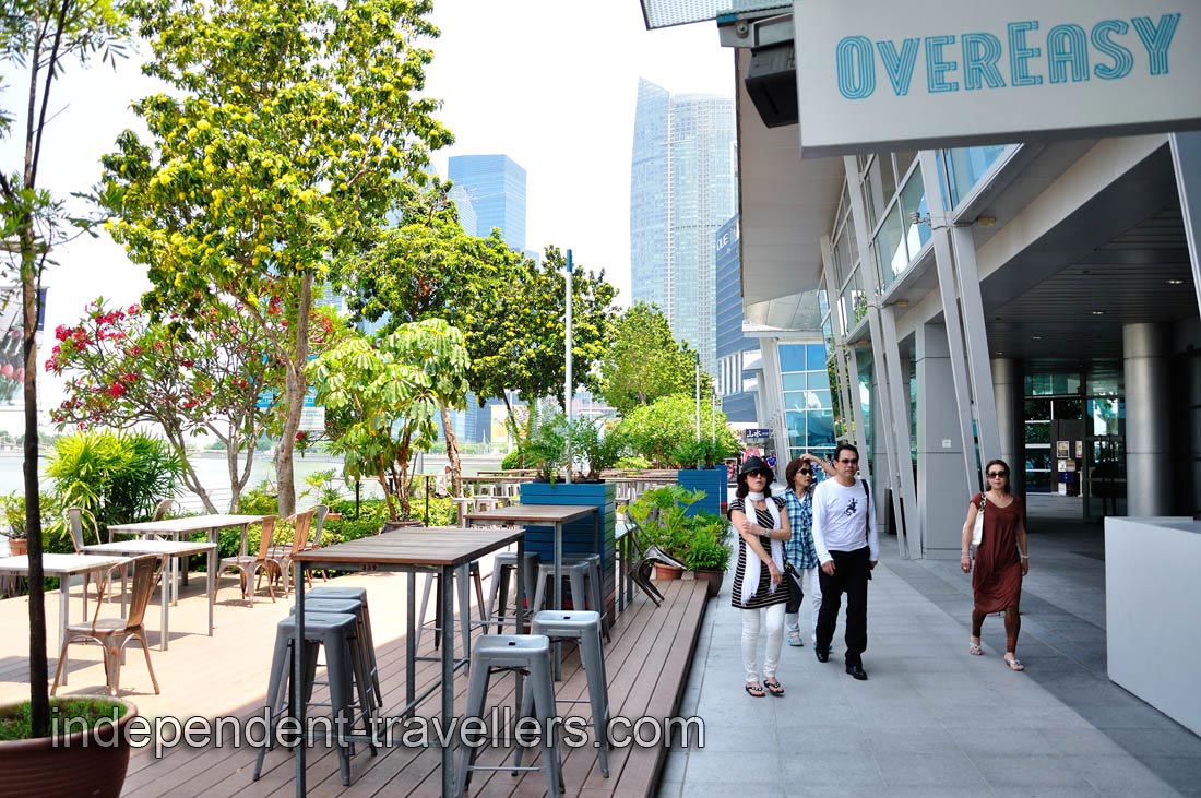 OverEasy Bar and Diner on Fullerton Heritage Promenade