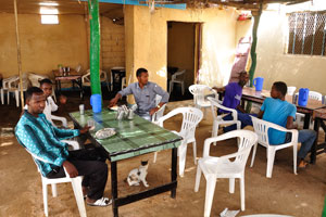 While we were on the road to the Berbera city, we stopped in this roadside cafe
