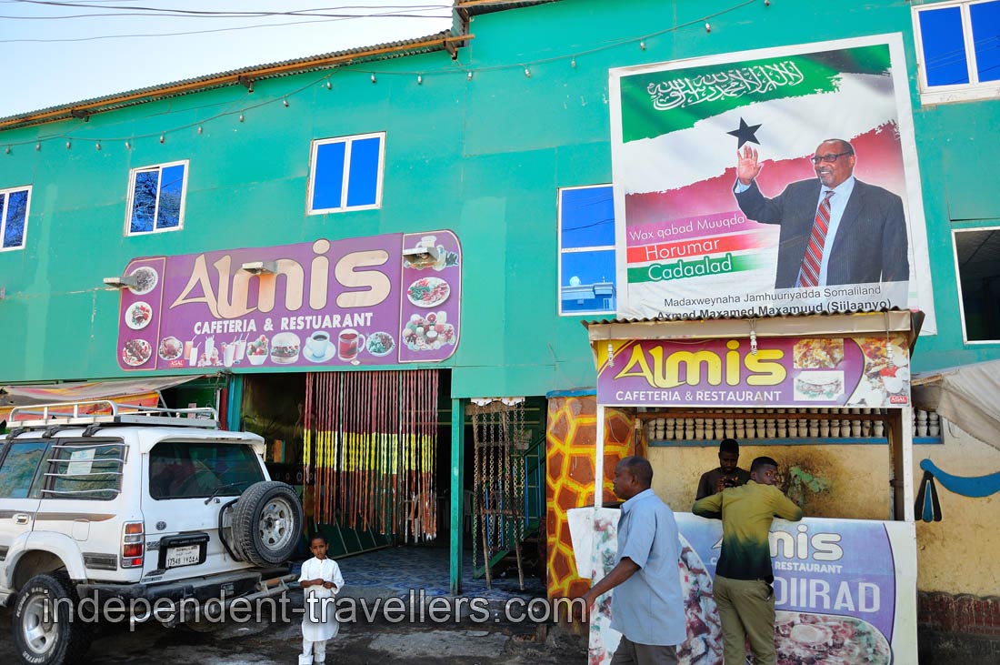 Almis cafeteria and restaurant on the Khayriyada Memorial Square