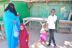 Somali woman and her cute children