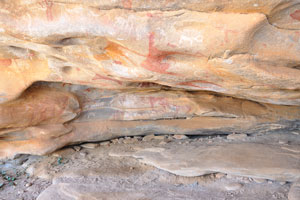 The caves are located in 3 miles off the main road between Hargeisa and Berbera
