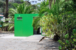 The public toilet is located on “Matías Vega” Plaza