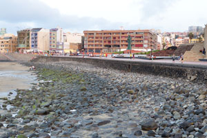 Huge round stones are on the southwestern part of Las Canteras beach