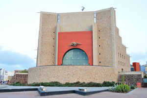 The facade of Alfredo Kraus auditorium