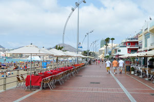 This part of Paseo de Las Canteras is in the area of Gran Playa Canteras