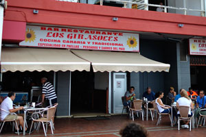 The restaurant of “Bar Restaurante Los Girasoles”