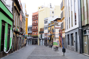 Calle Mendizábal street