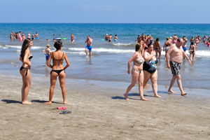 Maspalomas beach is wide, long, full of naked people