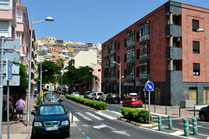Here is Avenida de Colón street in San Sebastián de La Gomera town