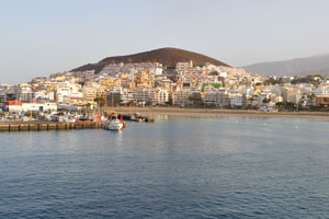 In the beginning of excursion to La Gomera island we have an opportunity to observe Los Cristianos from the sea