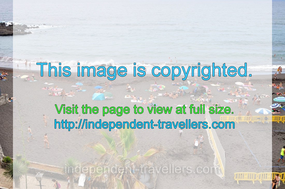Tourists feel comfortable with the waves of Playa Maria Jiménez beach
