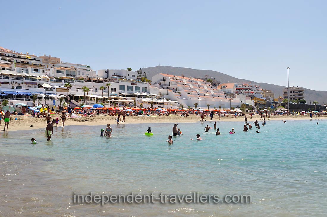 Playa de Las Vistas beach slopes gently into the sea and is ideal for children