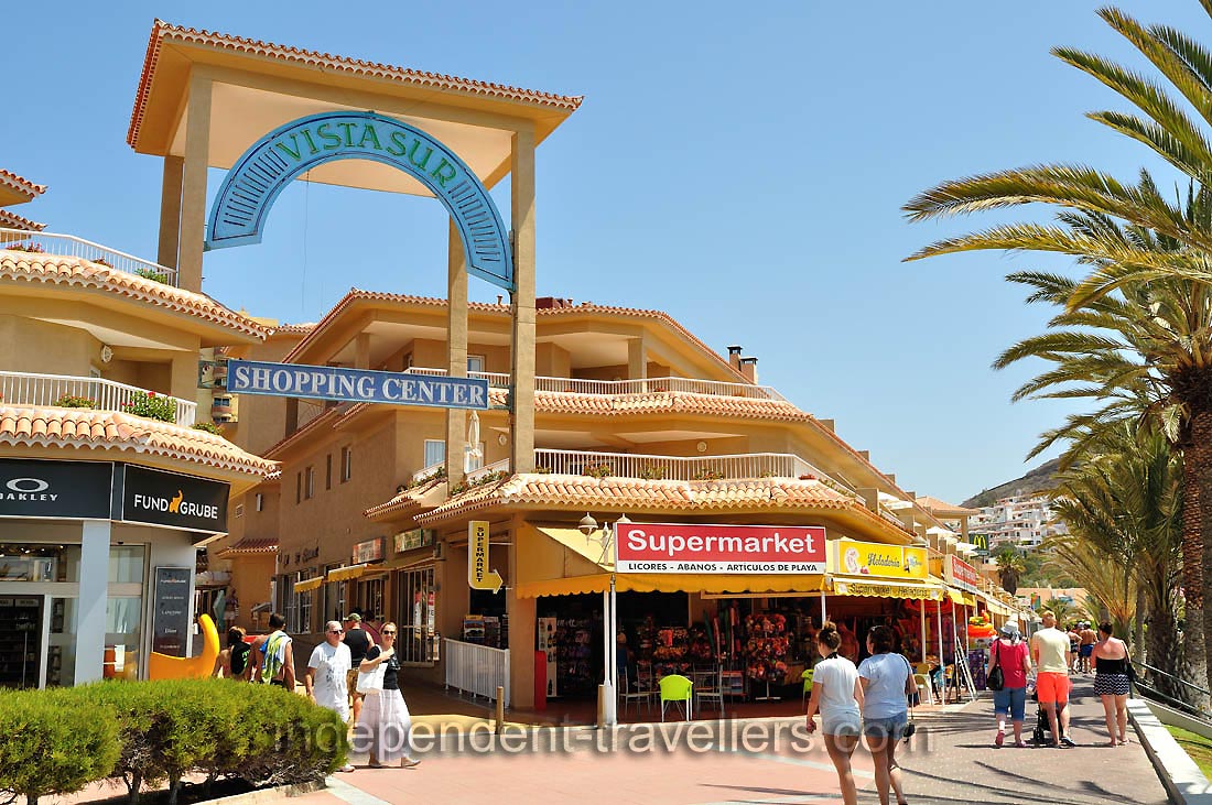 &ldquo;Centro Comercial Vista Sur&rdquo; shopping mall