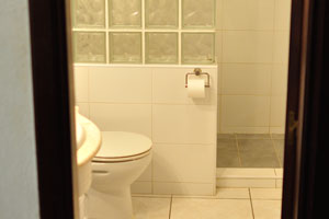 This is the bathroom in the apartment where we stayed in the “San Marino” apartment complex