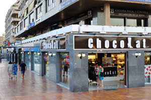 “Chocolat Fashion” shoe store