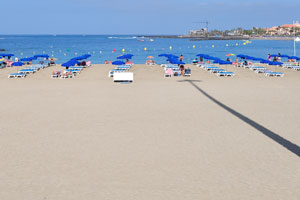 This is the eastern part of Playa de Las Vistas beach