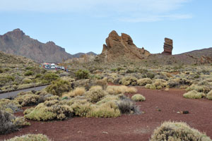 “Roques de García” tourist attraction marks the approach to Mount Teide