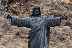 The statue of Jesus Christ is located near Teleférico del Teide lower station