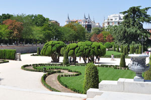 Plaza Parterre is one of the highlights of Buen Retiro Park