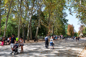 This is the northern promenade of the park