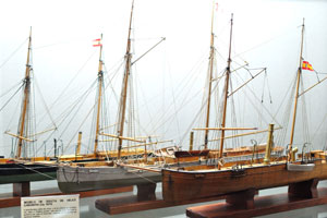 Models of sailboats: “Сañonero de la clase Mindanao” (1869-1872), “Goleta de Hélice Сañonera” (1870) and “Сañonero Panay” (1871-1884)