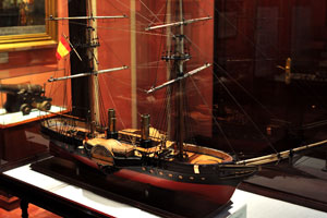 The “Blasco de Garay” ship was a Spanish Navy steamer with wooden hull