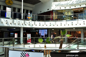 Tino González e-commerce service is located in Príncipe Pío shopping center