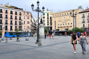 Plaza de Isabel II square