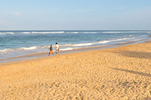 The town of Hikkaduwa has a long beach