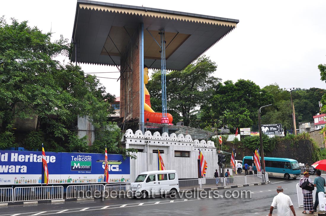 Sri Sambuddhaloka Samadhi buddhist temple