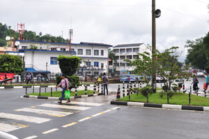 This intersection is located in front of Kandy Railway Station