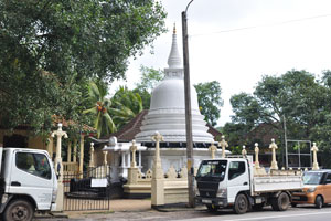 Sri Sudharmarama Purana Viharaya buddhist temple