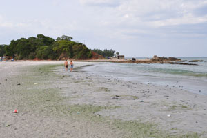 The most northern tip of Uppuveli beach