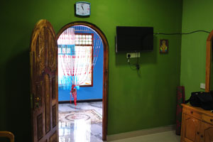 The door leads to the hall of the apartment where we stayed in Trincomalee