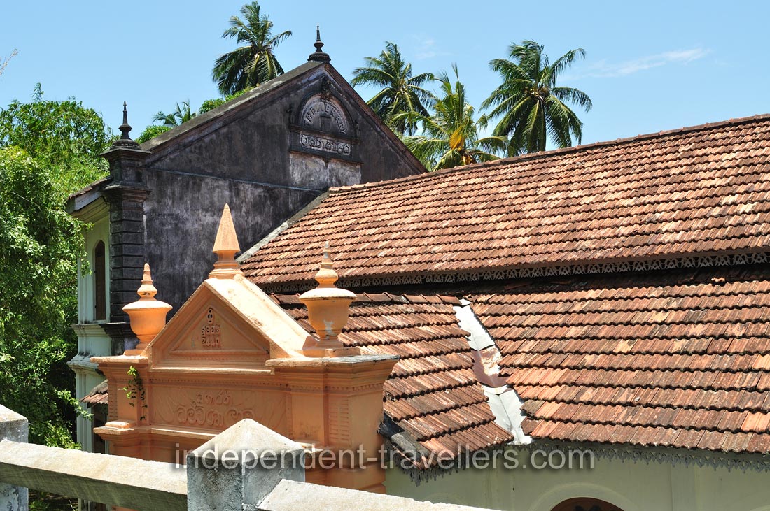 The ancient library of Gananandarama Purana Maha Viharaya buddhist temple