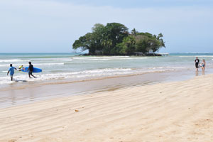 The islet is adjacent to Weligama Beach
