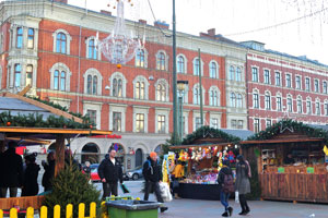 A Christmas market is placed on the Davidshallsbron bridge