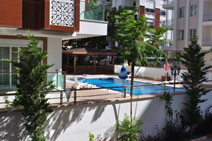 Some apartment complexes in Konyaalti features swimming pools