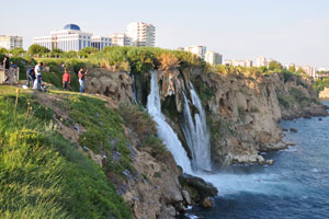 The distance to Düden Park from Antalya downtown is about 8 kilometers