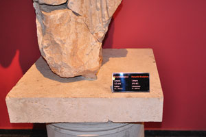 The information plate reads “Karyatid Sculpture, Limyra, 370 BC, Limestone, Inv.: 2003/125”