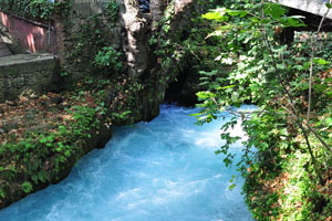 Upper Düden Waterfalls is 15m (49ft) high and 20m (65ft) wide